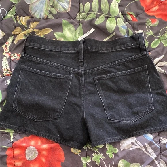 Madewell The Mom Jean Shorts in Kelsey Wash Slide Slit Edition 🆕 - Picture 4 of 5